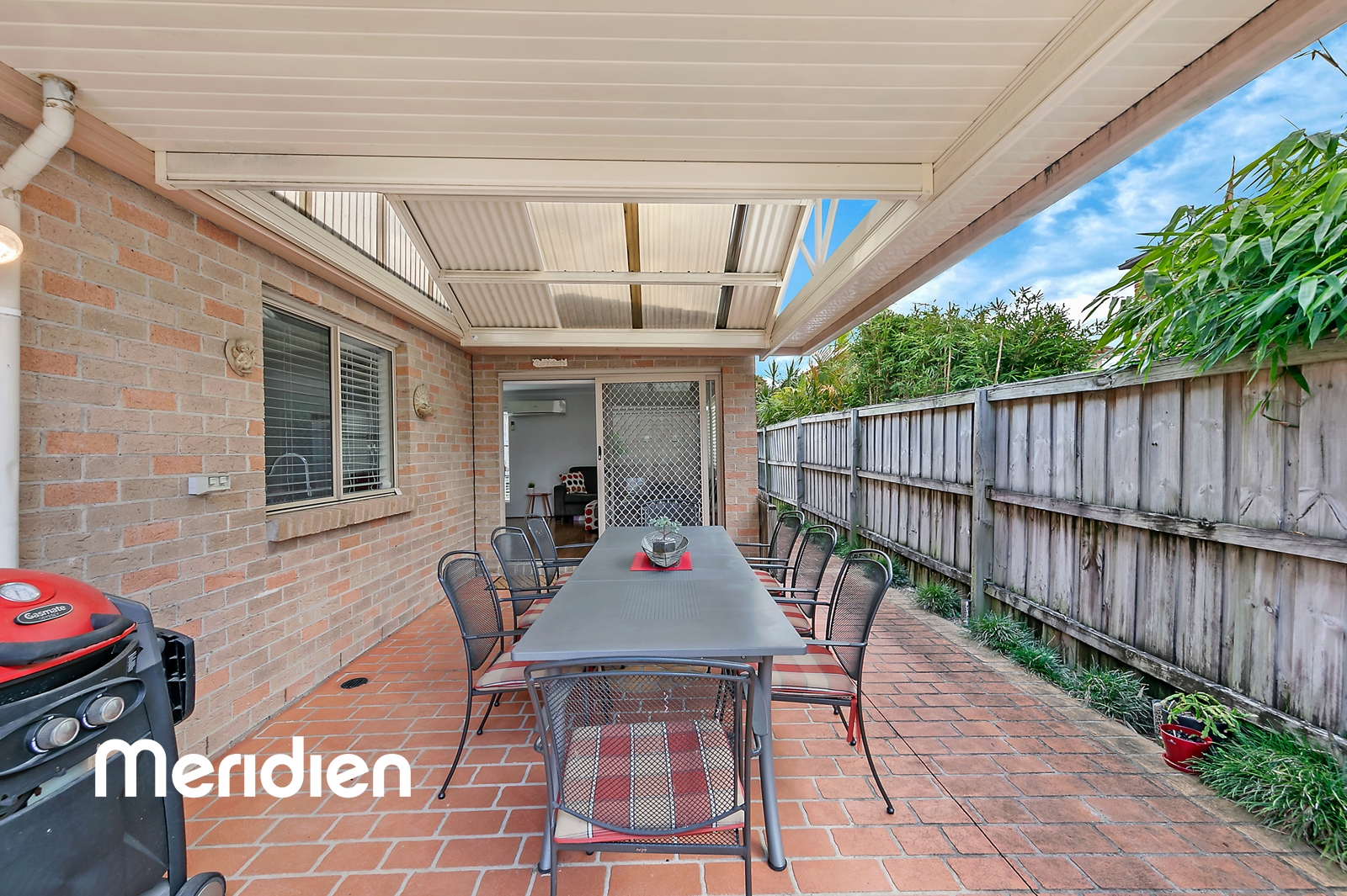 Property: 8 Melinda Close, Beaumont Hills, NSW, 2155 photo-9
