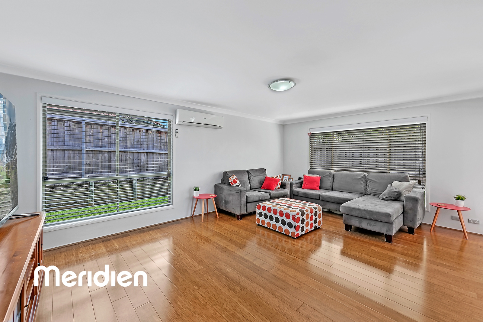 Property: 8 Melinda Close, Beaumont Hills, NSW, 2155 photo-4
