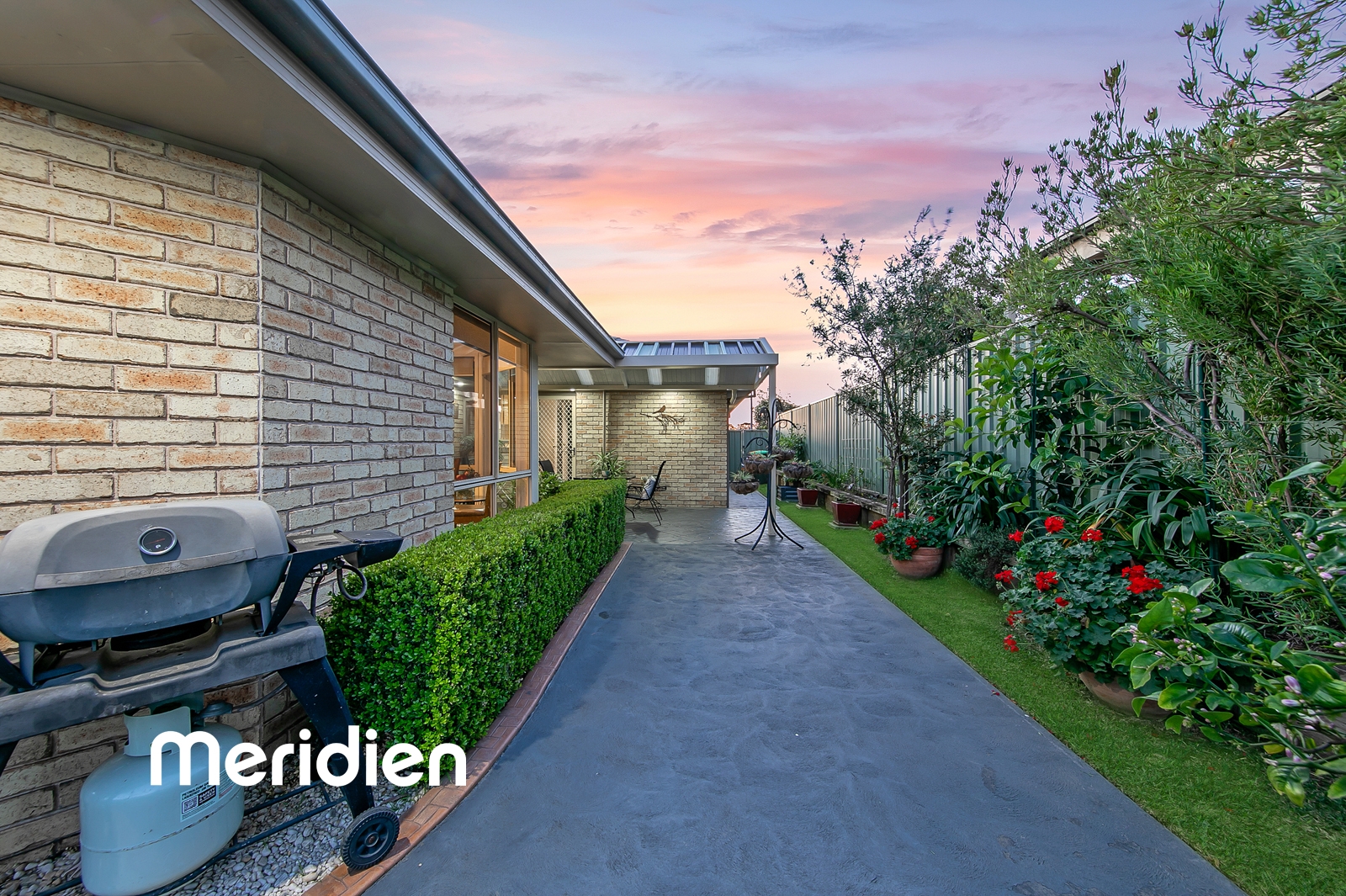 Rental: 41 Mile End Road, Rouse Hill, NSw, 2155 photo-9