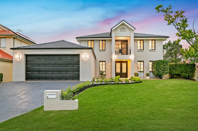 9 Bardsley Cct, Rouse Hill, 2155