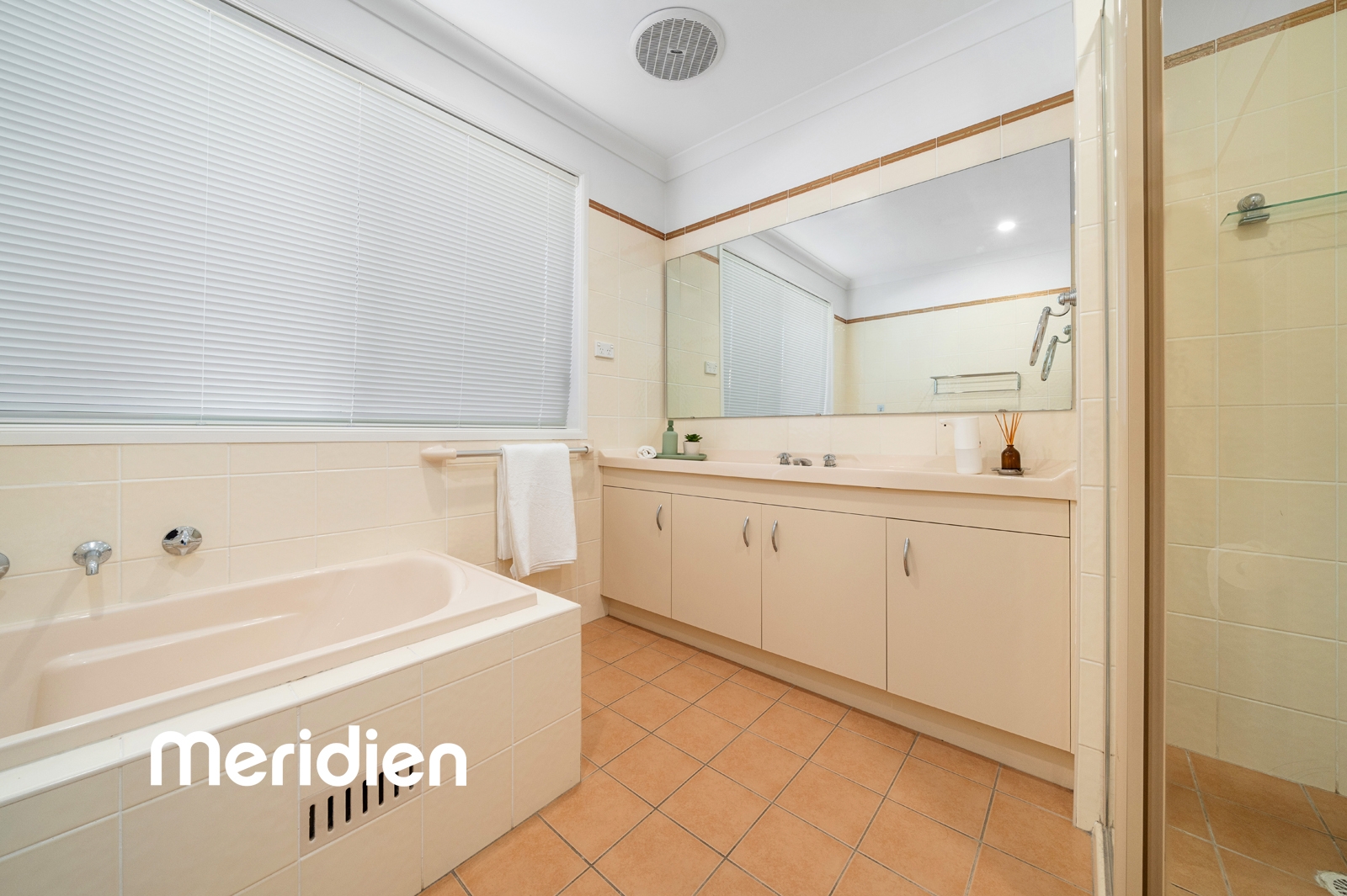 Property: 9 Weeroona Place, Rouse Hill, NSW, 2155 photo-11