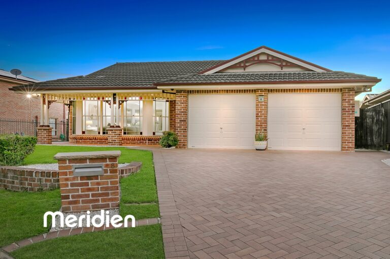 8 Duxton Court, Rouse Hill, 2155