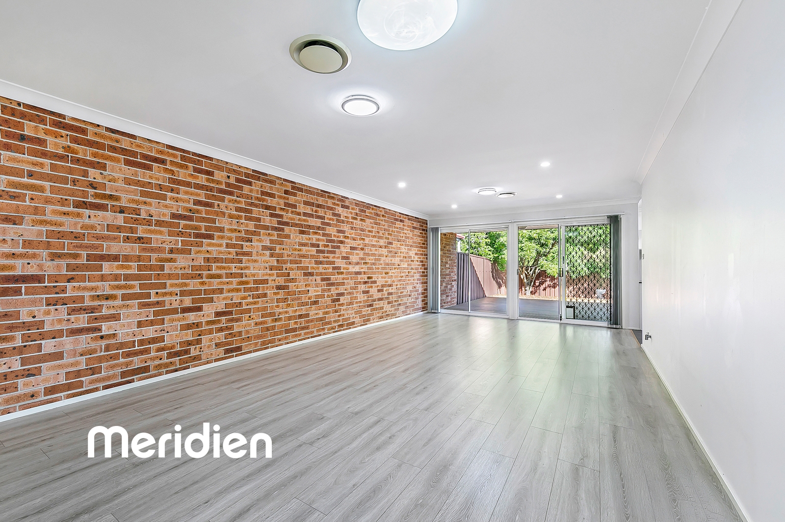 Rental: 15 Amron Place, Acacia Gardens, NSW, 2763 photo-2