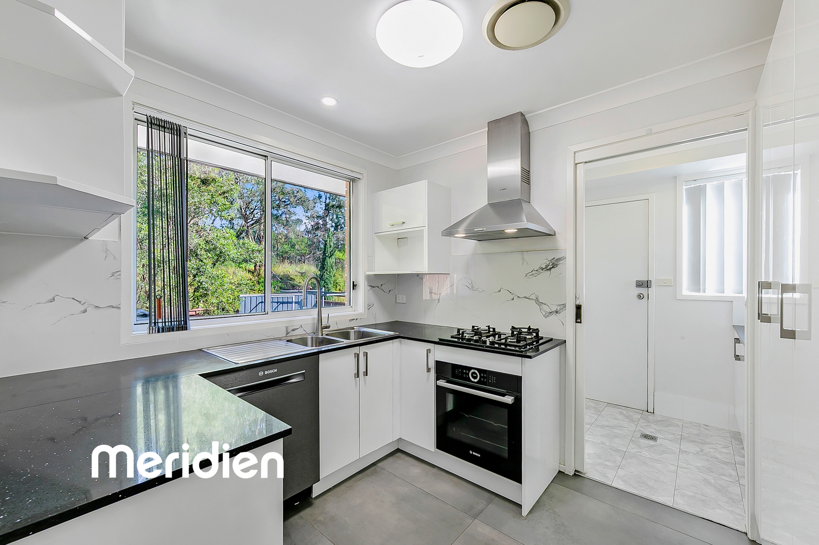 Rental: 15 Amron Place, Acacia Gardens, NSW, 2763 photo-3