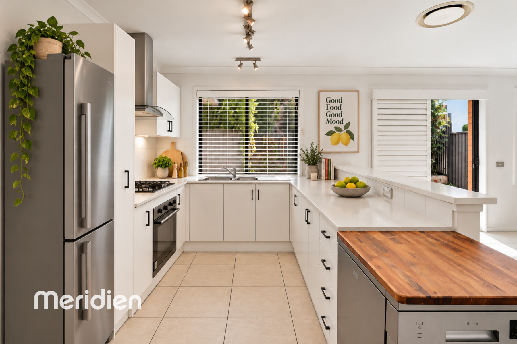 Property: 9 Watergum Close, Rouse Hill, NSW, 2155 photo-4